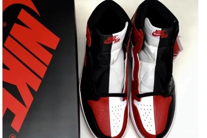 861428-061 1 "HOMAGE AIR RETRO RED TO HOME" JORDAN 1005